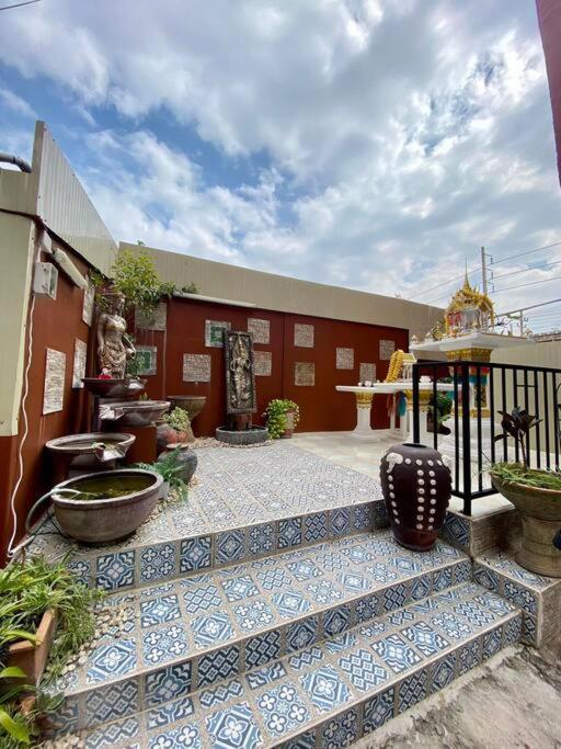 Ratanawong Place 807 Bangkok Exterior foto
